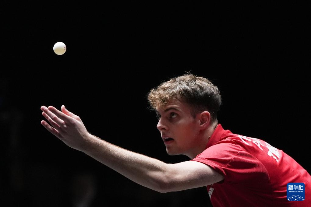 养年轻球员 养年轻球员